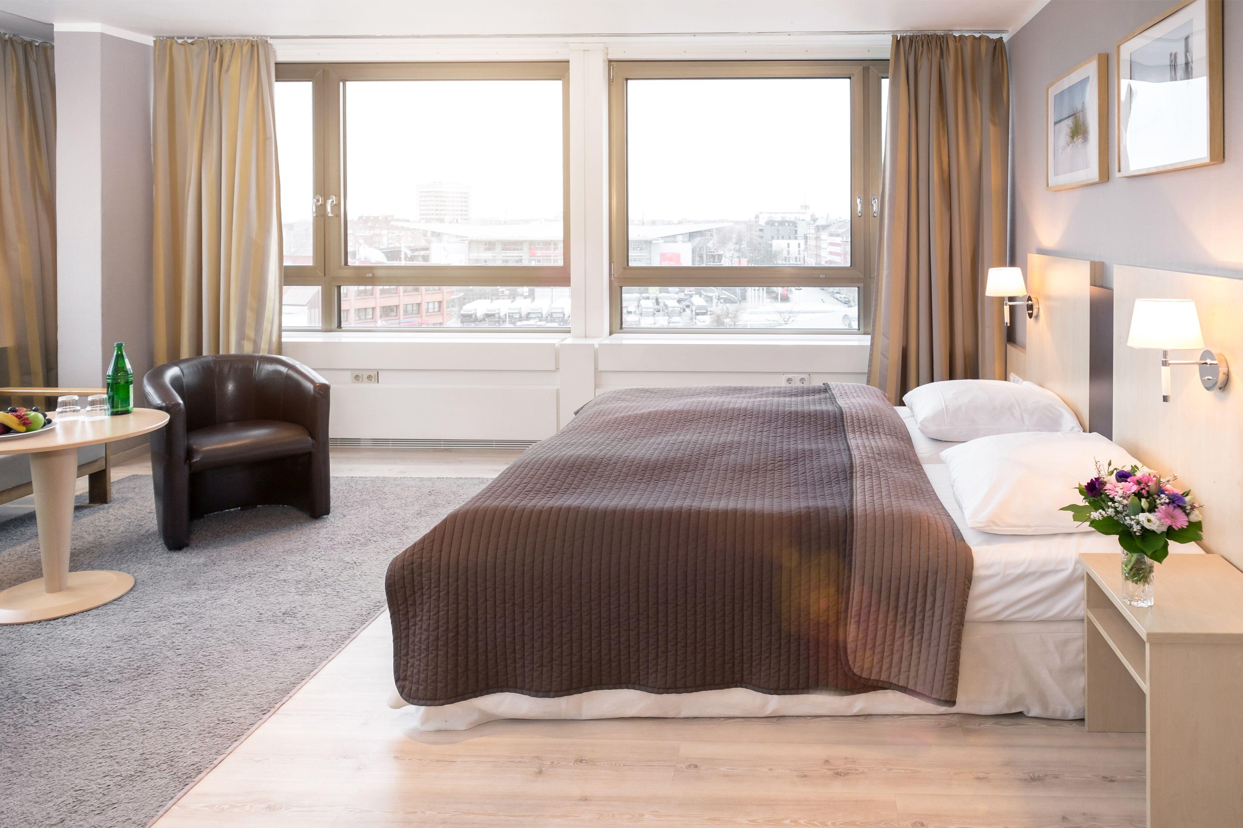Hotel Astor Kiel By Campanile Экстерьер фото