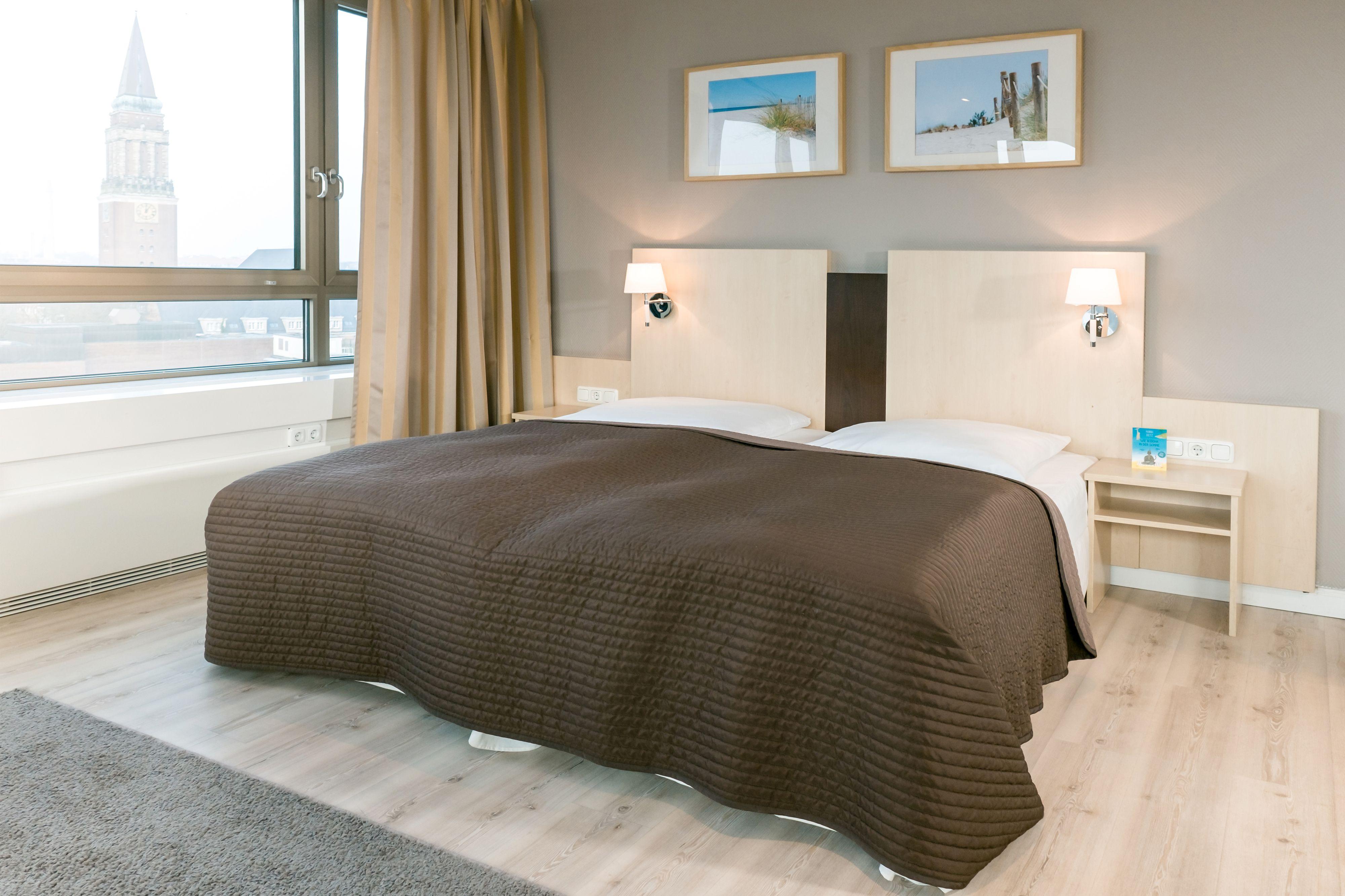 Hotel Astor Kiel By Campanile Экстерьер фото
